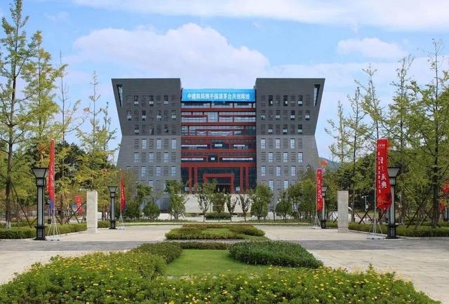 贵州航天职业技术学院(贵州航天职业技术学院事业编如何)