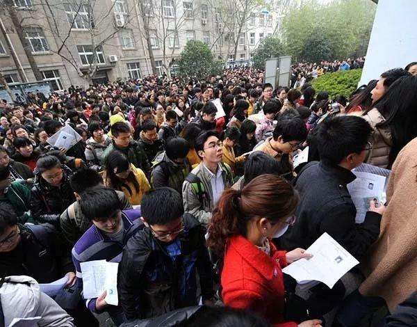 公务员专业考试(什么都不懂考公务员从哪入手)
