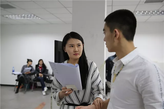 广播电视编导事业单位(广播电视编导专业考什么)