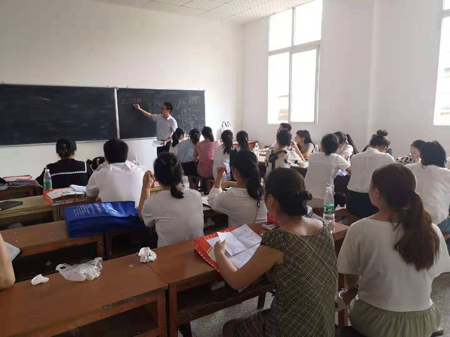 事业单位考试网上听课(上课认真听讲考试考不好)